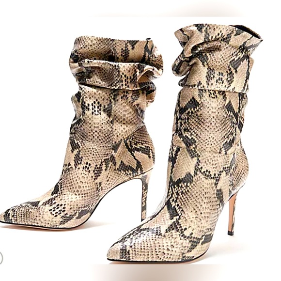 SCHUTZ Ashley BOOTS size 6.5  medium Made In Brazil Leather Sole snake print - Picture 1 of 12